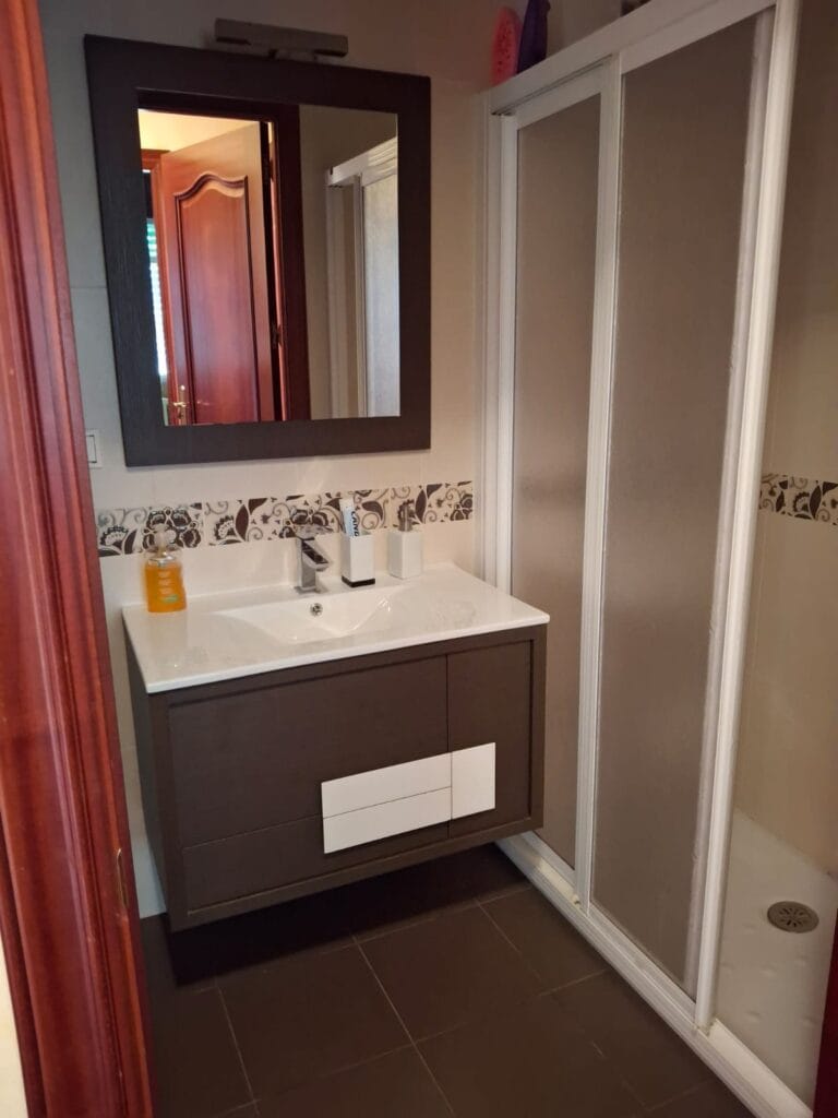 WhatsApp Image 2024 11 27 at 12.45.48 (1)